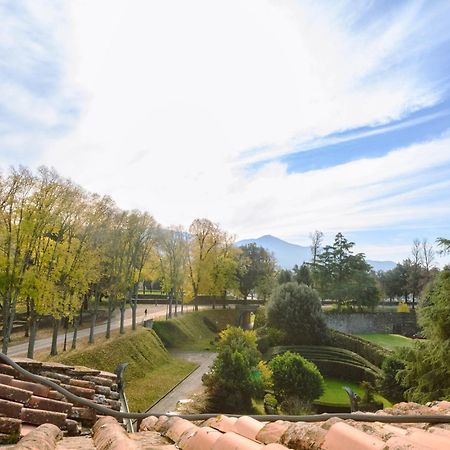 Palazzo Froussard B&B And Living Lucca Exterior photo