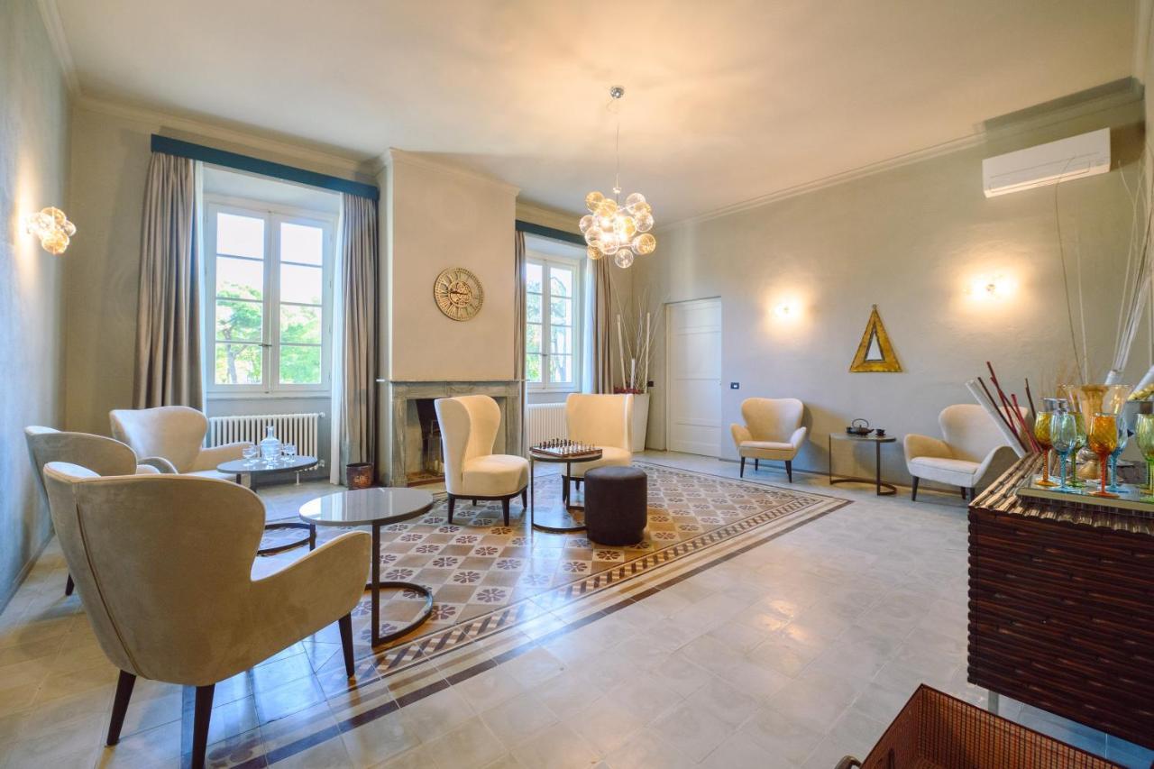 Palazzo Froussard B&B And Living Lucca Exterior photo