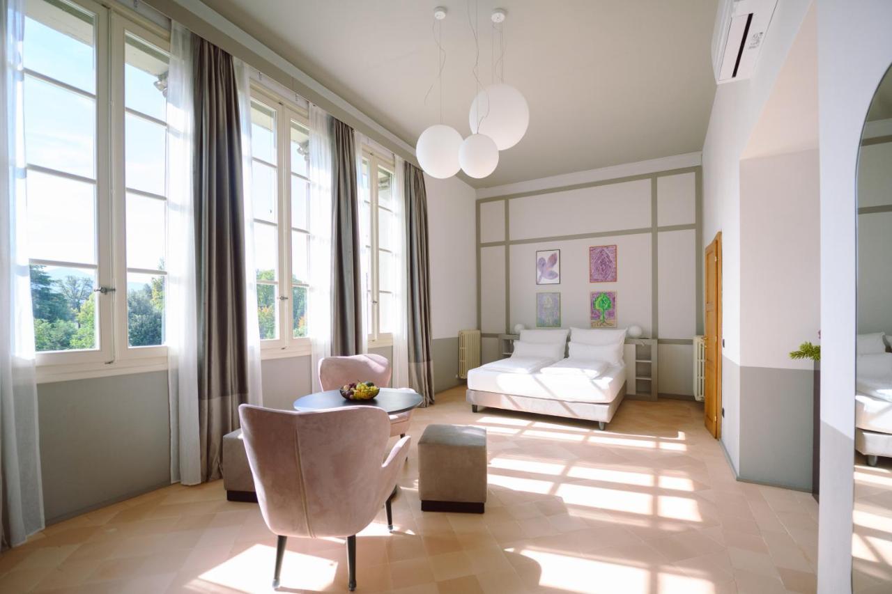 Palazzo Froussard B&B And Living Lucca Exterior photo