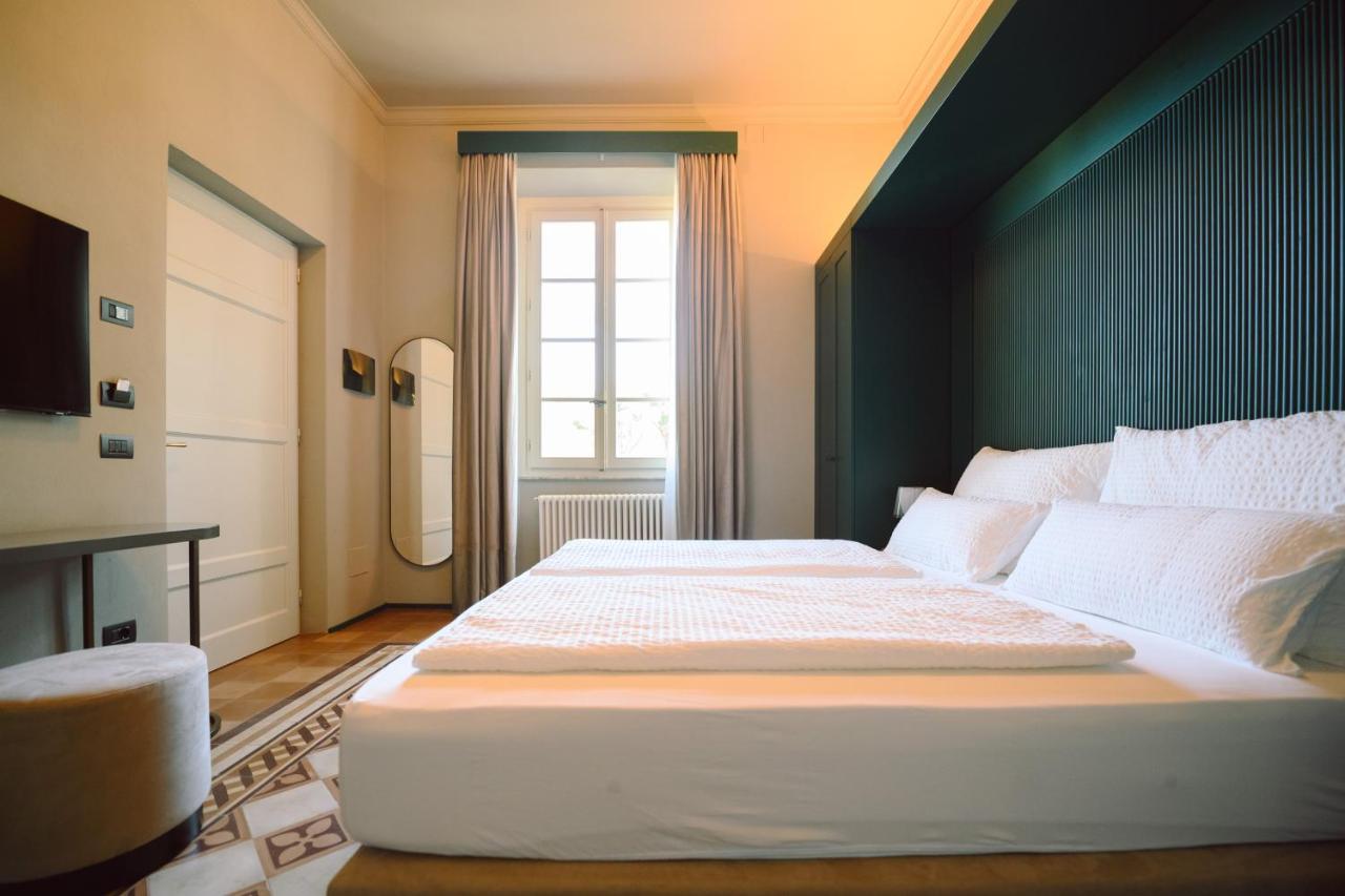 Palazzo Froussard B&B And Living Lucca Exterior photo